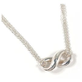 Tiffany & Co Collar Tiffany Infinity en plata de ley Plata