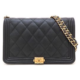 Bolsa de Ombro Chanel Boy com Corrente Preto