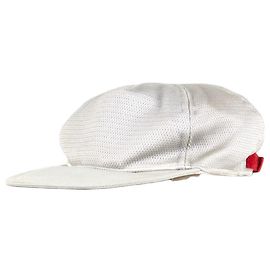 Gorra de béisbol Prada SS99 Linea Rossa de malla deportiva Gris