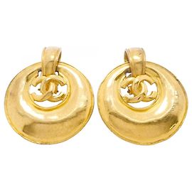 Boucles d'oreilles clips Chanel plaquées or Doré