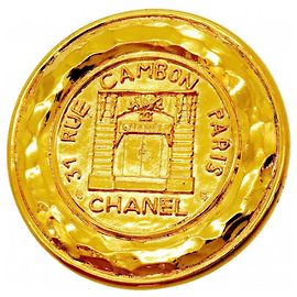 Spilla Chanel placcata oro D'oro