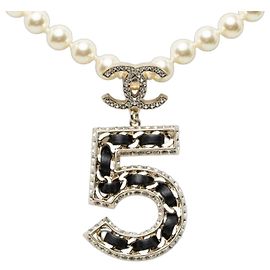 Collar Chanel Coco Mark No. 5 B23P Negro Dorado