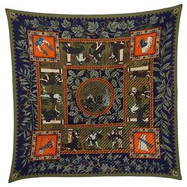 Hermès Lenço Plissado Hermes Carre Musique des Dieux Multicor Caqui