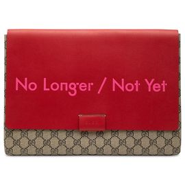 Clutch Bege Gucci GG Supreme No Longer Not Yet Bege