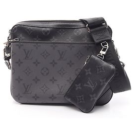 Bolsa de Ombro Louis Vuitton Trio Messenger Monogram Eclipse Marrom Preto