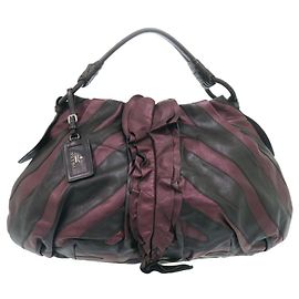 Prada VITELLINO MORDO BR3984 Leather Handbag Black Purple