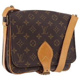 LOUIS VUITTON Monogram Cartouchiere MM Shoulder Bag M51253 LV Auth BA14643 Monograma