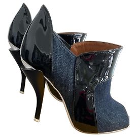 Fendi denim and black patent leather ankle boots Black Blue