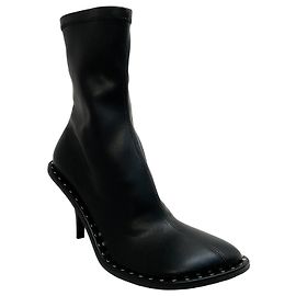 Stella Mc Cartney Botas Ryder Stretch Stella McCartney em couro preto com tachas Preto