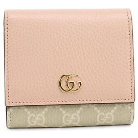 Gucci Bi-fold Wallet in Pink Pink