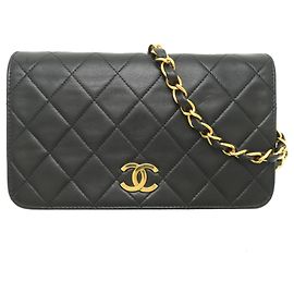 Borsa a tracolla Chanel Matelassé 19 con catena Nero