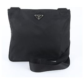 Bolsa de ombro em couro e nylon Tessuto com logótipo triangular Prada Preto