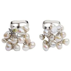Dior Abotoaduras Flower Bee Prata, Pérola de água doce, Laca Amarela e Preta Branco