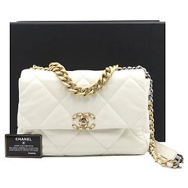 Chanel Bolsa de Ombro com Aba e Corrente Large Branco