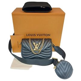 Louis Vuitton Bolsa Tiracolo New Wave Multi Pochette Preto