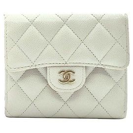 Chanel Caviar Wallet Green