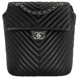Chanel Chevron Urban Spirit Backpack Silver Black Lambskin Series Black
