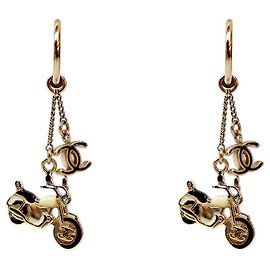 Chanel Orecchini Bike Charm CC D'oro