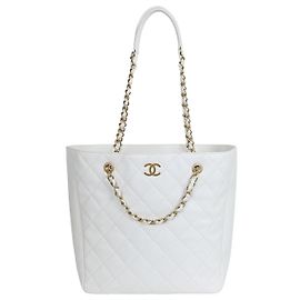 Chanel Gesteppte Shopper-Tasche mit Kettengriffen Weiß Weiß