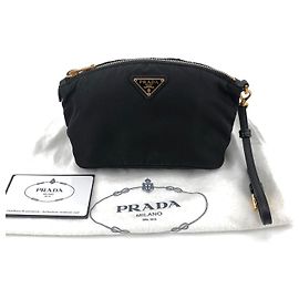 Prada Bolsa de nylon com logo de triângulo dourado e alça Preto
