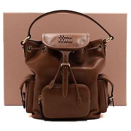 Miu Miu Mochila média para mulher em couro Cognac Marrom