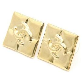 Chanel Gold CC Logo Women's Earrings Golden