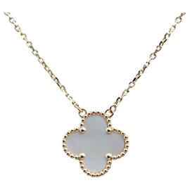 Van Cleef & Arpels Vintage Alhambra Pendant Necklace Yellow Gold Mother of Pearl Yellow