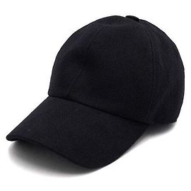 Louis Vuitton Monogram Essential Cap Schwarz
