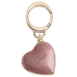 Dior Pingente de bolsa Heart Rocket Acabamento em metal ouro pálido Laca rosa Rosa