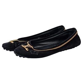 Louis Vuitton Mocassins de conduite en daim Noir