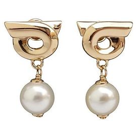 Salvatore Ferragamo Boucles d'oreilles Pearl Gancini Doré