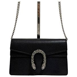 Gucci Borsa a tracolla Dionysus Super Mini con catena Nero