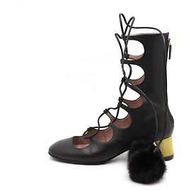 Gucci Sapatos Heloise de pele com pompons e atacadores, botas de couro preto, estação Preto