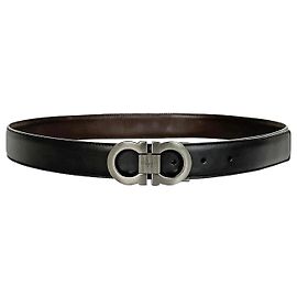 Salvatore Ferragamo Cinturón Negro