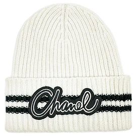 Chanel Conjunto de gorro e cachecol de cashmere Ivory Branco