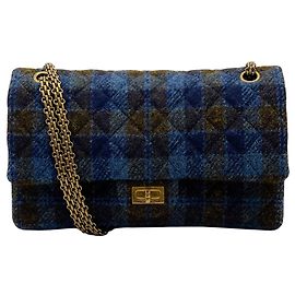 Borsa a tracolla Chanel 2.55 Reissue matelassé Blu Navy / Marrone Blu