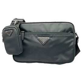 Bolsa de Ombro Prada Grey Re-Nylon com Bolsa Cinza
