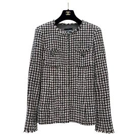 Veste Chanel 08A Noire - Structurée FR 36 d'occasion Autre