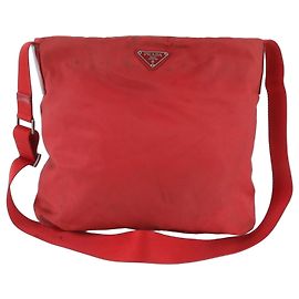 Bolsa de ombro em couro e nylon Tessuto com logo triangular Prada Vermelho