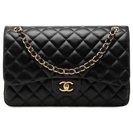 Chanel Black Jumbo Classic Lambskin Double Flap Preto