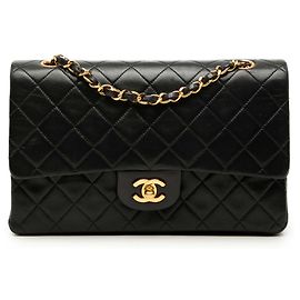 Chanel Black Medium Classic Lambskin Double Flap Negro