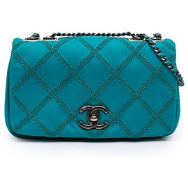 Chanel Blue CC Iridescent Calfskin Diamond Stitch Flap Bleu Turquoise