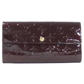 Louis Vuitton Vernis Portefeuille Sarah Wallet Dark red