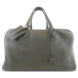Hermès Sac Boston Hermes Victoria 43cm Vert Vert olive Vert clair