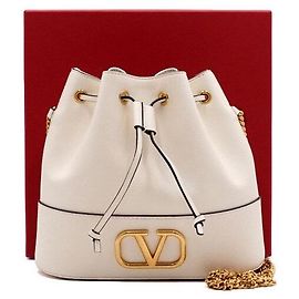 Valentino Mini Bolsa Bucket VLogo em Napa Branca com Alça de Corrente Dourada Branco