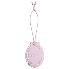 Dior Pingente de bolsa espelho medalhão metal com acabamento prateado e couro de bezerro rosa Rosa