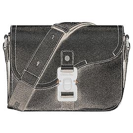 Dior Sac Saddle Small Flap Strap Bag en cuir de veau grainé noir Noir