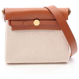 Hermès Bolsa de Ombro Hermes Herbag Zip Mini Marrom Cru
