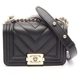 Borsa a tracolla Chanel Boy Mini Chevron V-stitch Nero