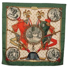 Hermès Lenço HERMES Carre 90 de Seda "NAPOLEON" Green Beige Auth bs36385 Bege Verde